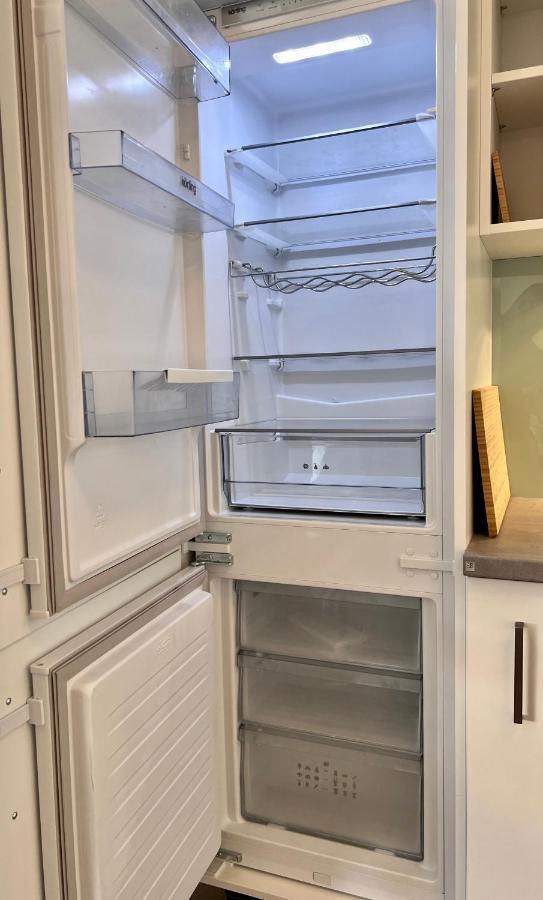 Exklusives City-apartment Im Herzen Oldenburgs Mit Balkon Und Parkplatz A36 Apartment *