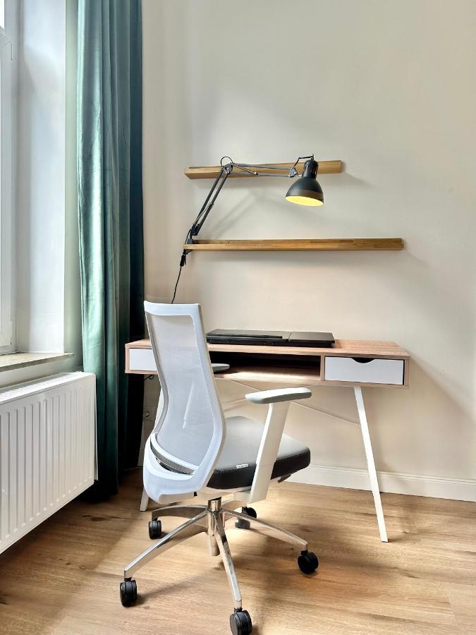 Apartment Exklusives City-apartment Im Herzen Oldenburgs Mit Balkon Und Parkplatz A36 *